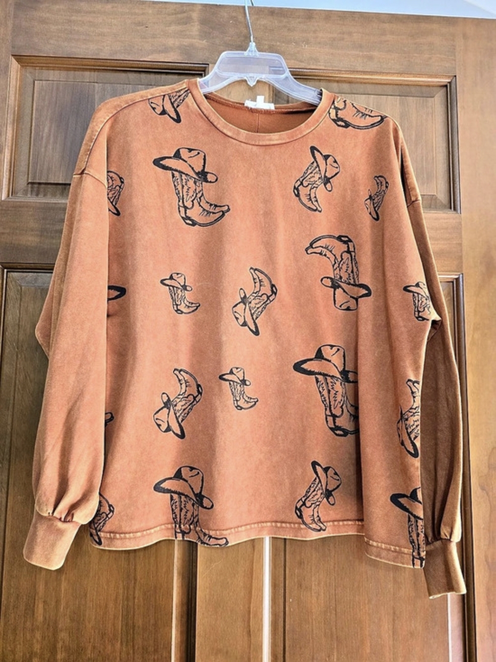 Easel Long Sleeve Western Graphic Top in Orange Sz L -  NWOT